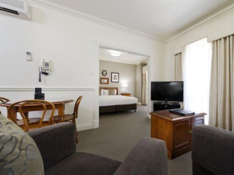 Majestic Old Lion Apartments North Adelaide Ngoại thất bức ảnh